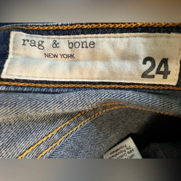 rag & bone | Dre Low-Rise Slim Boyfriend Jeans—New Worn Wash (24) - Picture 8 of 11
